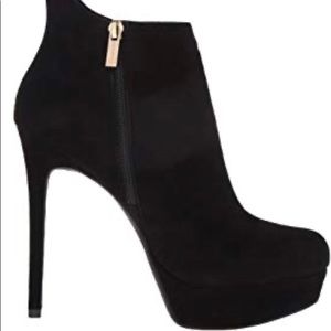 Jessica Simpson Shawley boot